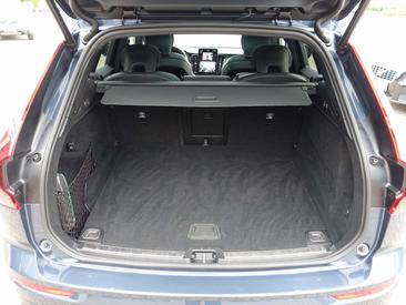 Volvo XC60 B5 Plus — photo 25