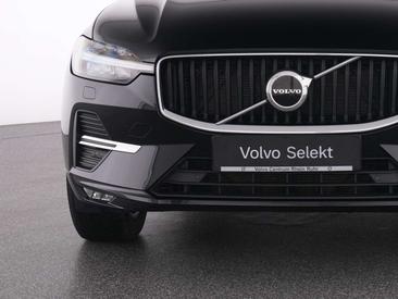 Volvo XC60 B4 Core — photo 15