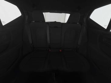 Volvo XC40 Recharge Core — photo 5