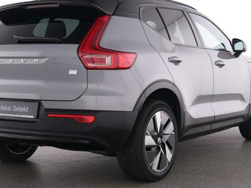Volvo XC40 Recharge Core — photo 9