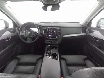 Volvo XC90 T8 Recharge Core — photo 2