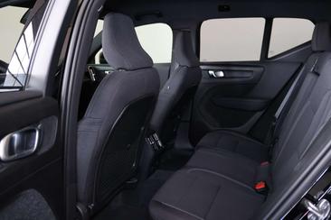 Volvo XC40 Recharge Plus — photo 13