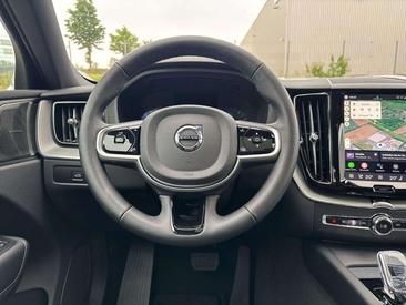 Volvo XC60 B5 Plus — photo 11