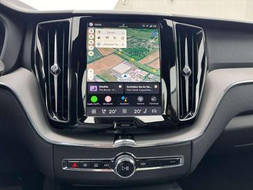 Volvo XC60 B5 Plus — photo 12
