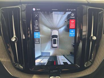 Volvo XC60 B5 Inscription — photo 24