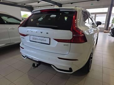Volvo XC60 B5 R-Design — photo 7