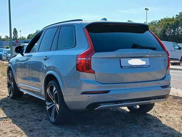 Volvo XC90 B5 Plus — photo 3