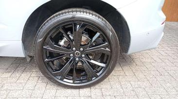 Volvo XC60 B5 Plus — photo 9