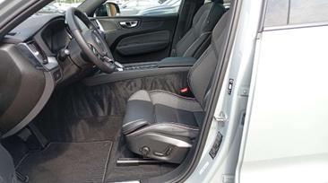 Volvo XC60 B5 Plus — photo 13
