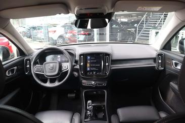 Volvo XC40 T5 Recharge Plus — photo 10