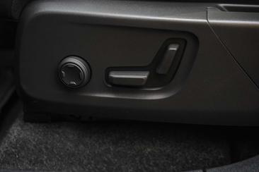 Volvo C40 Recharge Ultimate — photo 16