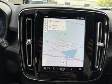 Volvo XC40 Recharge Core — photo 21