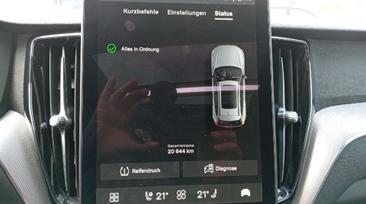 Volvo XC60 B5 Plus — photo 30