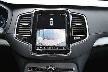 Volvo XC90 T8 Recharge Plus — photo 6