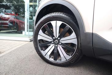 Volvo XC40 T5 Recharge Plus — photo 30