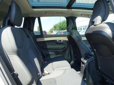 Volvo XC90 T8 Recharge Plus — photo 9