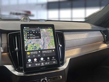 Volvo XC90 T8 Recharge — photo 12