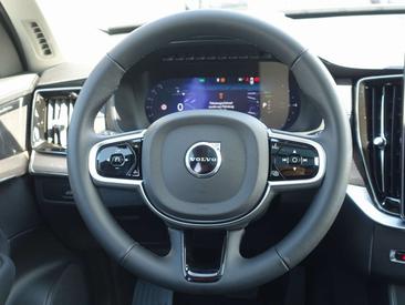 Volvo XC90 T8 Recharge Plus — photo 14