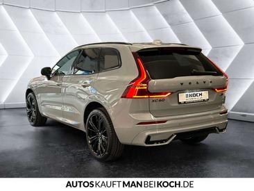 Volvo XC60 B5 Plus — photo 2