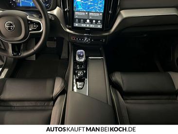 Volvo XC60 B5 Plus — photo 9