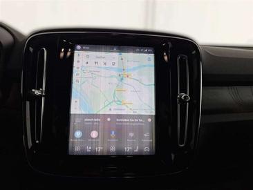 Volvo XC40 Recharge Plus — photo 12
