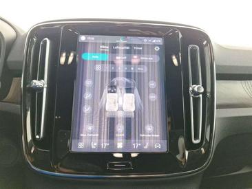Volvo XC40 Recharge Plus — photo 38