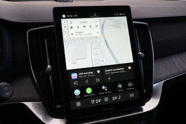 Volvo XC90 T8 Recharge — photo 15