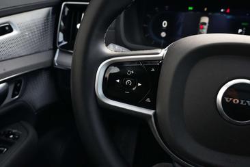 Volvo XC90 T8 Recharge — photo 16