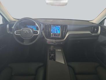 Volvo XC60 B5 Plus — photo 9
