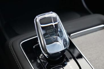 Volvo XC90 T8 Recharge — photo 27