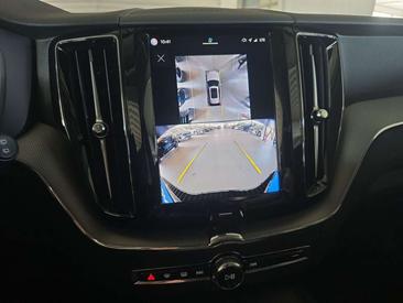 Volvo XC60 B5 Plus — photo 16