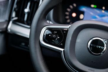 Volvo XC90 T8 Recharge Exec — photo 28
