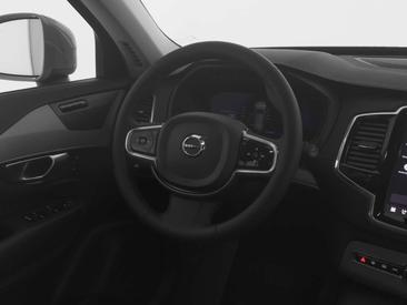Volvo XC90 B5 Plus — photo 4