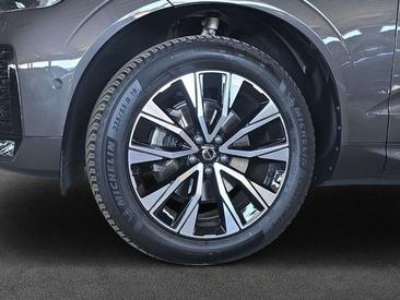 Volvo XC60 B5 Plus — photo 13