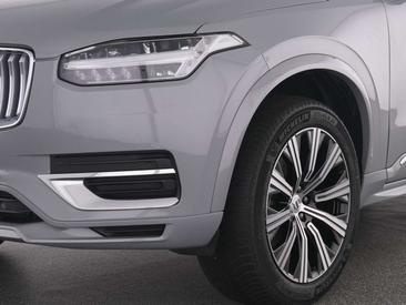 Volvo XC90 B5 Plus — photo 8