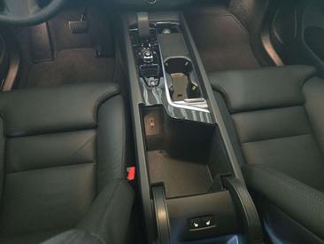 Volvo XC60 B5 Plus — photo 21