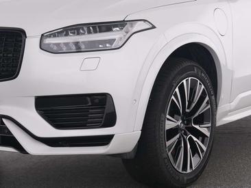 Volvo XC90 T8 Recharge Plus — photo 8