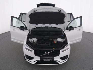 Volvo XC90 T8 Recharge Plus — photo 12