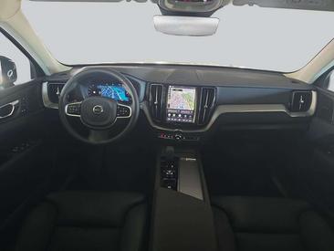 Volvo XC60 B5 Plus — photo 9