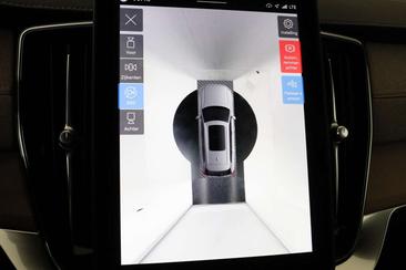 Volvo XC90 T8 Recharge Plus — photo 21