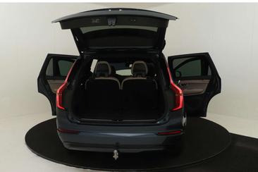 Volvo XC90 T8 Recharge Plus — photo 22