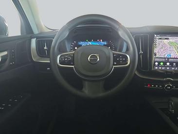 Volvo XC60 B5 Plus — photo 12