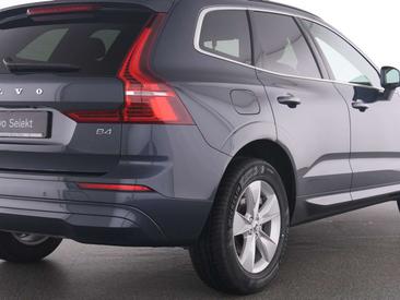Volvo XC60 B4 Core — photo 9