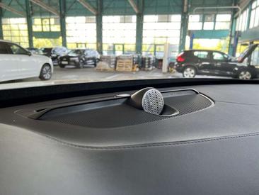 Volvo XC90 T8 — photo 23