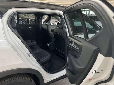 Volvo XC40 Recharge Plus — photo 20