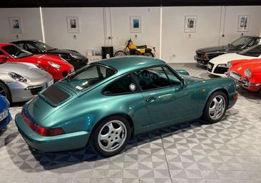 Porsche 964 Carrera 2 — photo 2