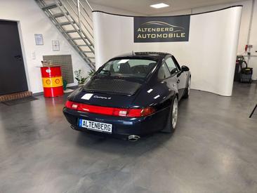 Porsche 993 CARRERA 4 — photo 3