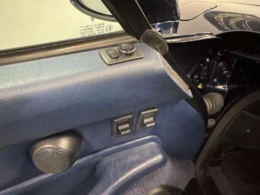 Porsche 993 CARRERA 4 — photo 15