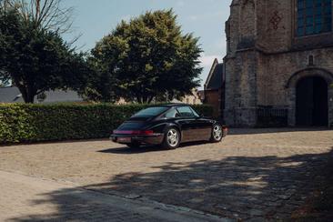 Porsche 964 Carrera 2 — photo 27