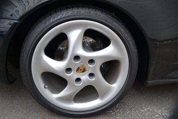 Porsche 993 Carrera S — photo 11